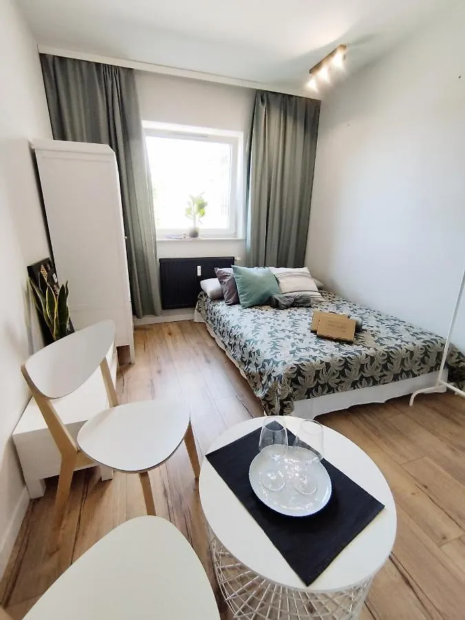 Terra Apartament - Cozy Studio With Netflix & Free Parking Apartment Krakow